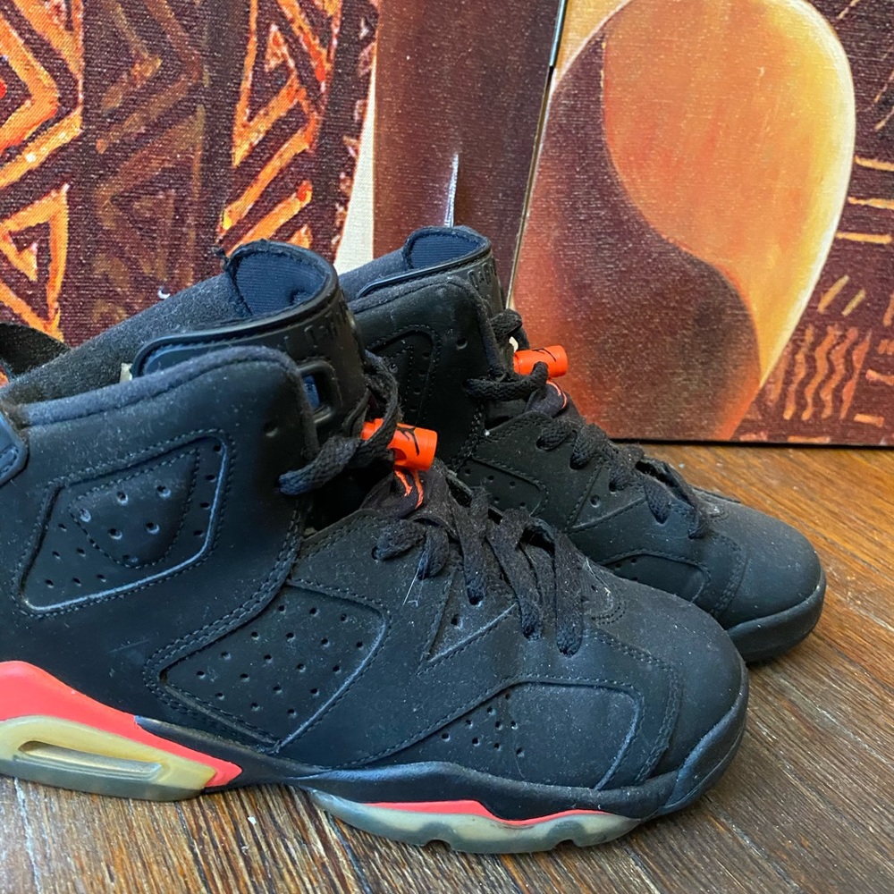 Retro Air Jordan “Infared” 6s. Size 6